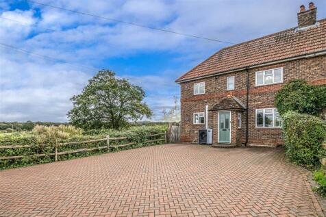 Upper Clayhill Cottage6.jpg