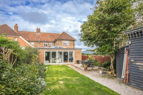 Upper Clayhill Cottage19.jpg