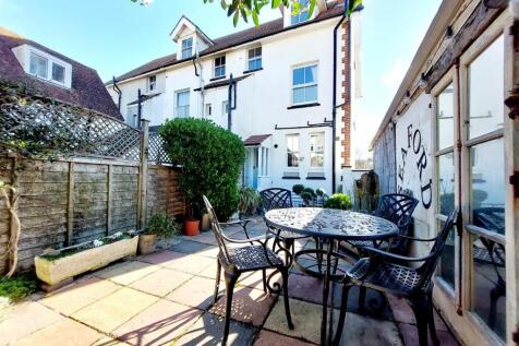 Rear Garden &amp; Elevation