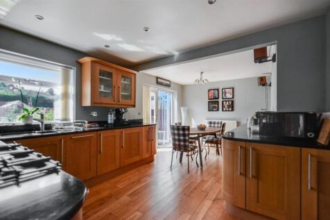 Kitchen Diner_1.jpeg