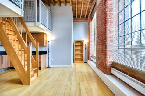 Lounge Kitchen_2.jpeg