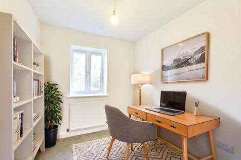 Bedroom-3 - Home Office - Scandinavian - 3.jpeg