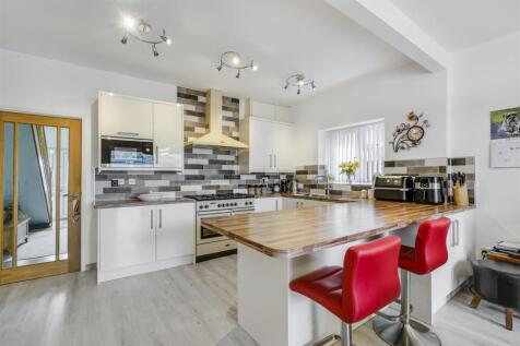 Living/Dining Ktichen