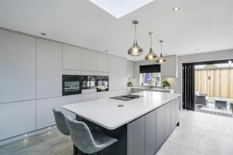 Dining/Living Kitchen