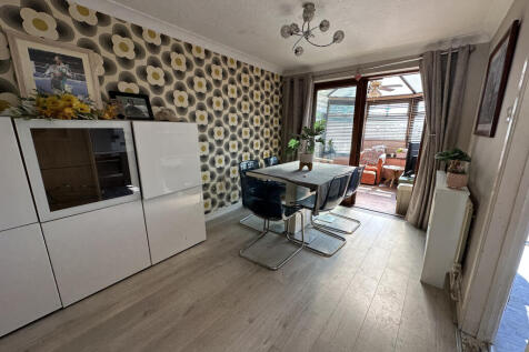 Photo 11-06-2025, 15 50 08