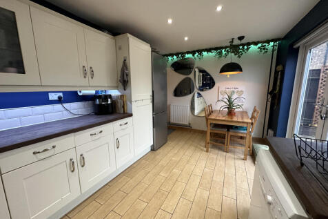 Photo 12-02-2025, 11 11 43