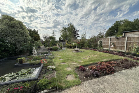 Photo 12-08-2025, 09 37 45