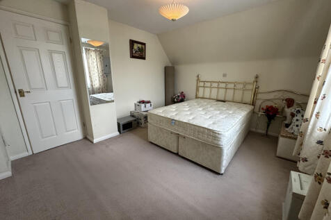 Photo 12-08-2025, 09 22 02