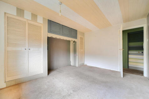 1383752-14-692d9d...