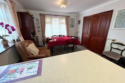 WhatsApp Image 2023-08-04 at 4.42.25 PM (2).jpeg