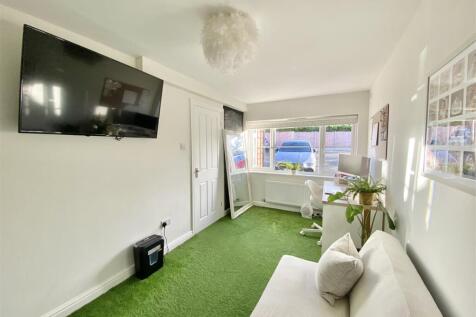 22 Hanley Lane-1.jpg