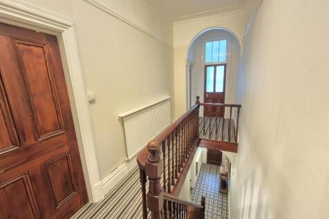 Gallery Style Landing