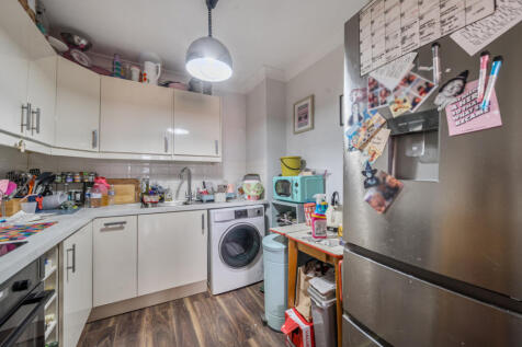 1371744-5-6900e8b...