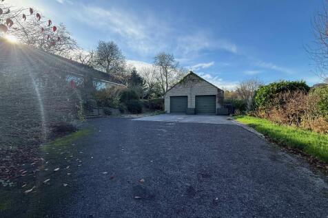 Double Garage &amp; Parking