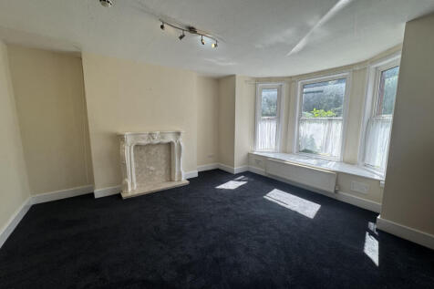 Lowerbank Road Basement Flat