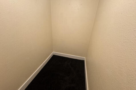 Lowerbank Road Basement Flat