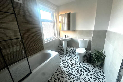 Stunning Room Shares - 6 Alert Street