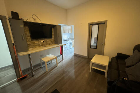 Rooms at 5 Eldon Street