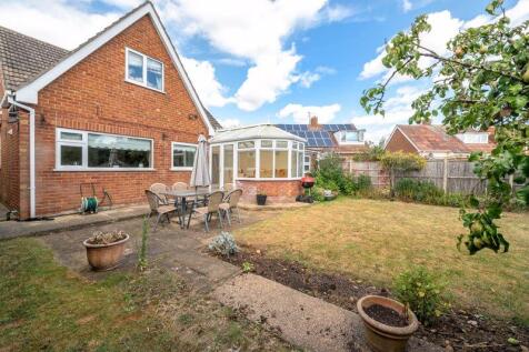 Rear elevation/garden