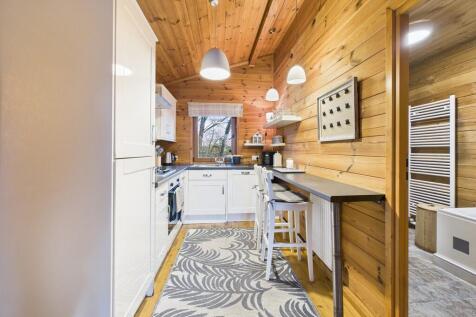 CAM02854G0-PR0487...