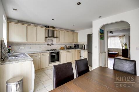 Kitchen .jpg