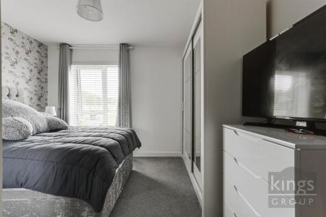 Bedroom .jpg