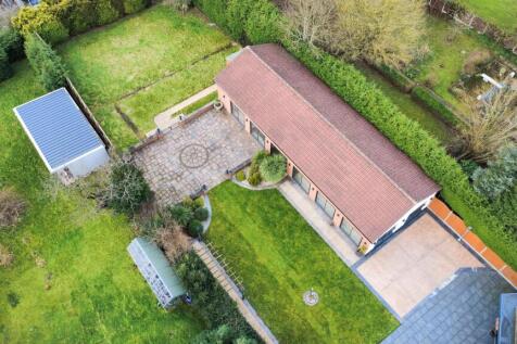 dji_fly_20250203_153040_896_1738596677067_photo_op