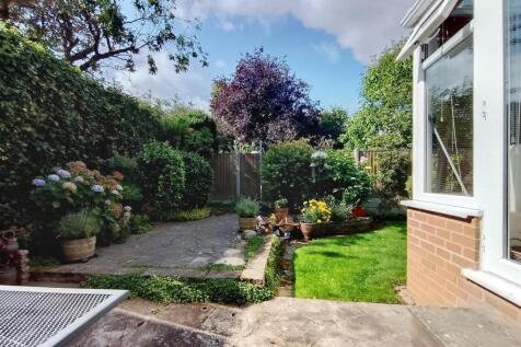 15-Clipstone-Garden-1.jpg