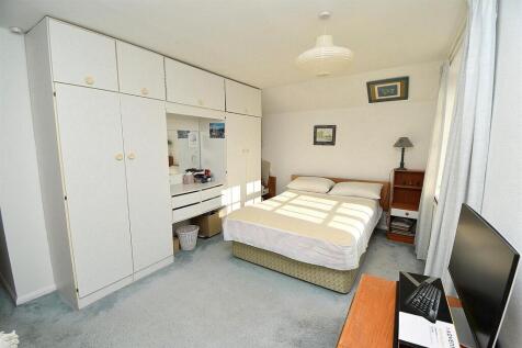 BEDROOM THREE ALTERNATE.JPG