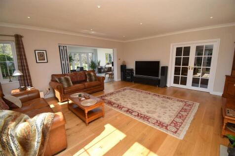 Sitting room.JPG