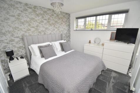 Bedroom One.JPG