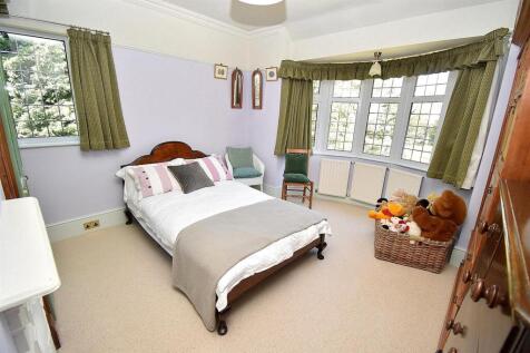 BEDROOM ONE.JPG