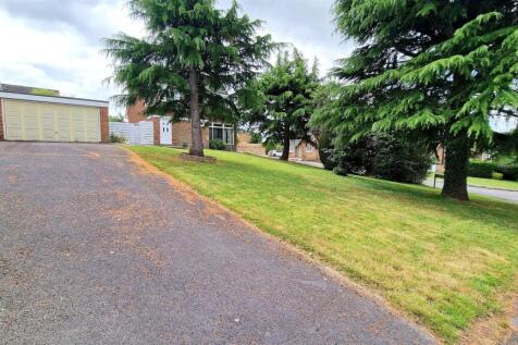 DRIVE &amp; GARAGE.jpg