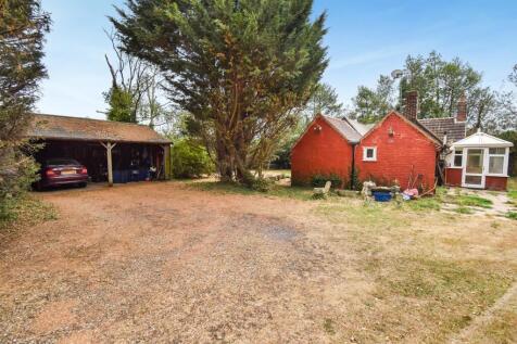 House &amp; Carport.JPG