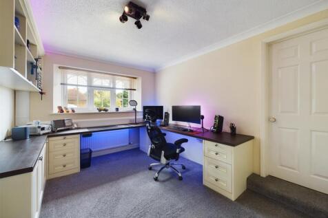 Bedroom Two/Office