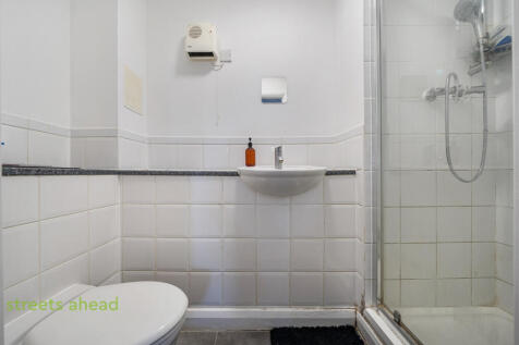 b045220c-91c6-441...