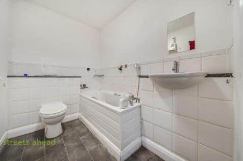 7e6dc8ef-1612-4e3...