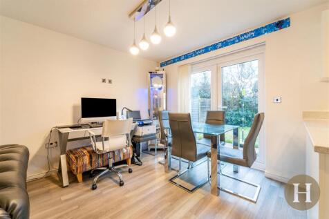 Hadleigh Estate Agents-7.jpg