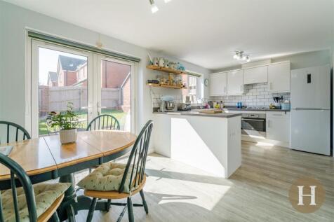 Hadleigh Estate Agents-8.jpg