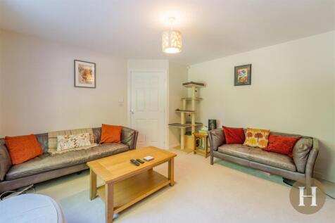 Hadleigh Estate Agents-1.jpg