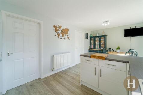 Hadleigh Estate Agents-13.jpg