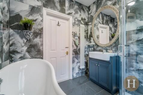 Hadleigh Estate Agents-31.jpg