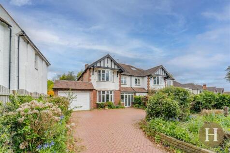 Harborne Park Road, Harborne, Birmingham, B17