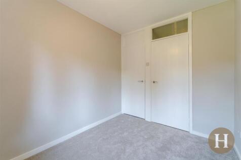 Hadleigh Estate Agents-15.jpg