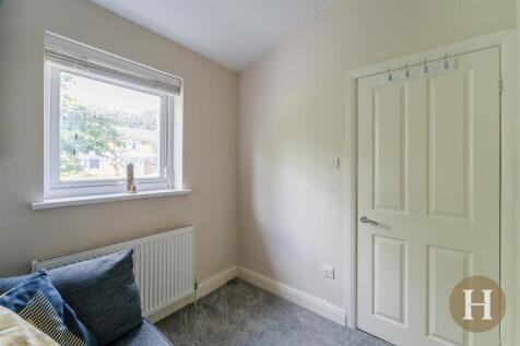 Hadleigh Estate Agents-17.jpg