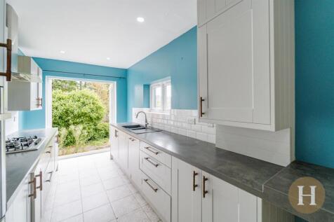 Hadleigh Estate Agents-43.jpg