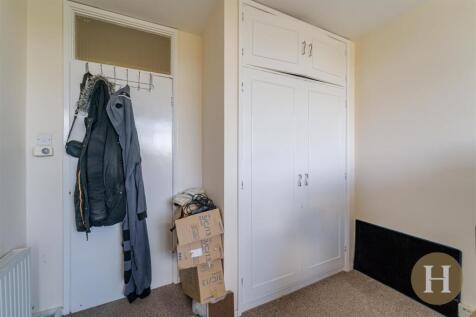 Hadleigh Estate Agents-14.jpg