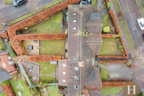 Hadleigh Estate Agents-37.jpg