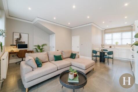 Hadleigh Estate Agents-9.jpg