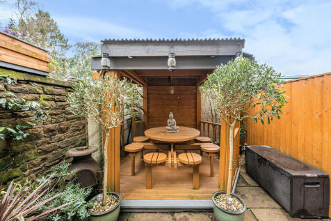 Rear Courtyard